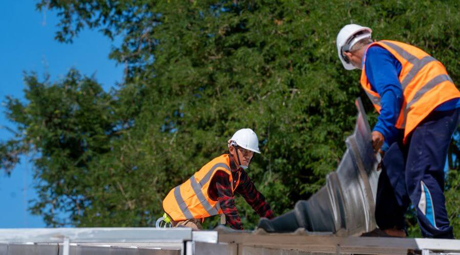 Professional residential roofers in Painesville, OH